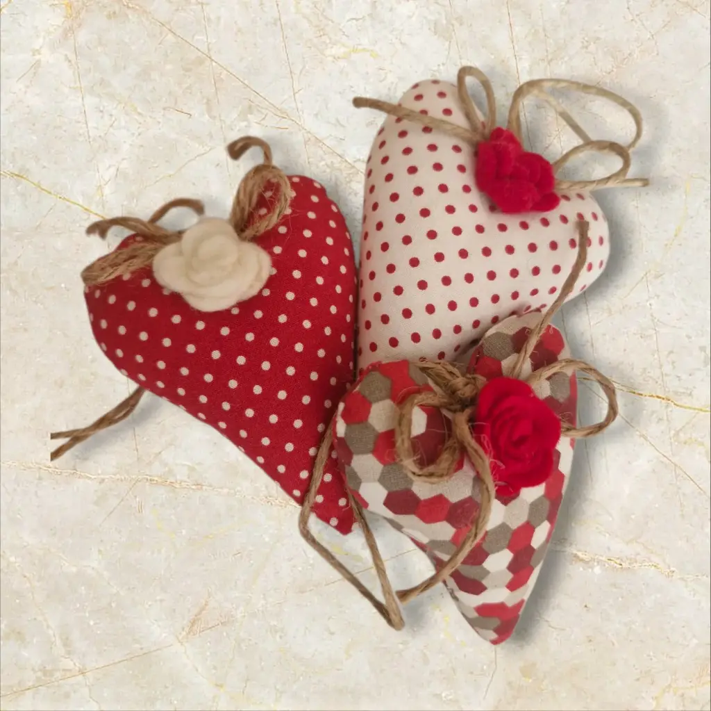 Mini heart shape pillow