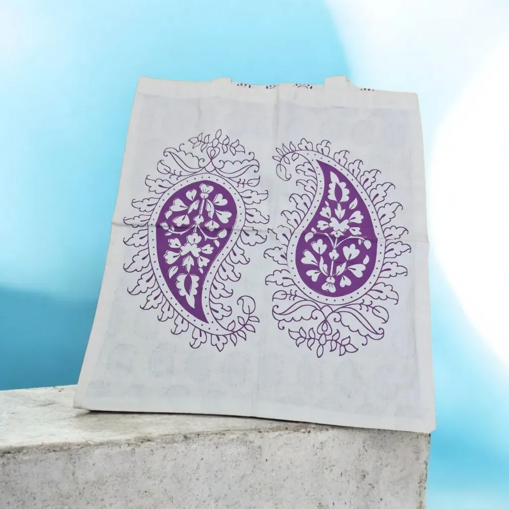 White & Purple Paisley Drops Tote Bag 